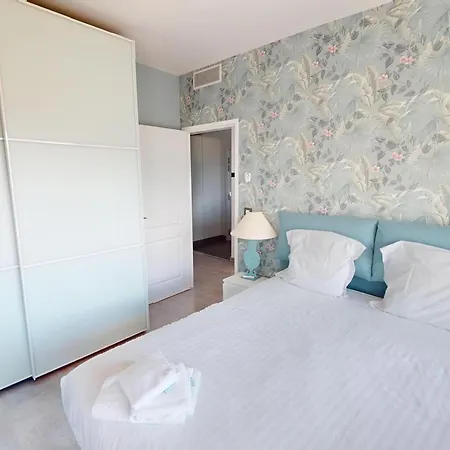 Magnifique 3p Face Avec Terrasse De 46m² Et Parking Prive - Fr-1-196-250 Apartman